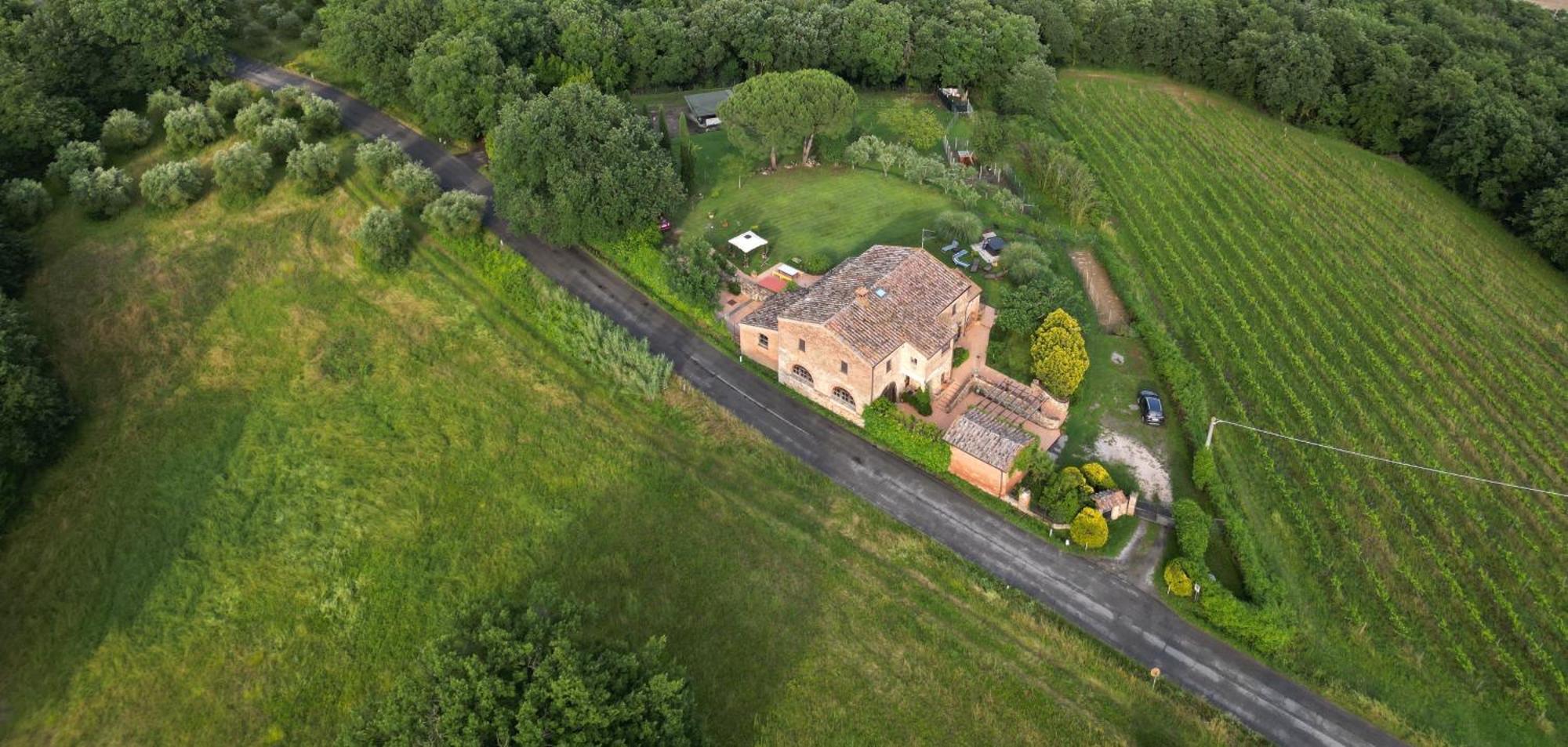 Il Casale Di Sandra คิอูซี ภายนอก รูปภาพ